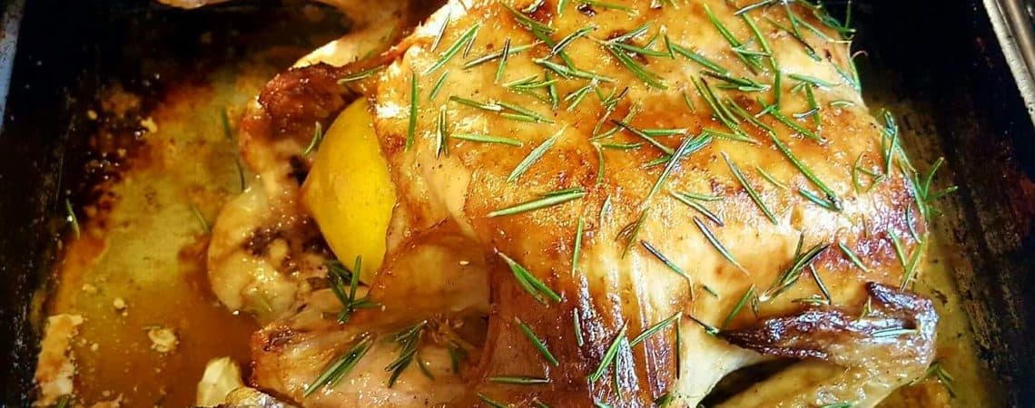 Engagement chicken made with just 5 ingredients. Best roasted chicken ever. Super healthy, keto and paleo friendly, easy dinner recipe that made him propose
