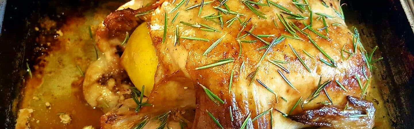 Engagement chicken made with just 5 ingredients. Best roasted chicken ever. Super healthy, keto and paleo friendly, easy dinner recipe that made him propose