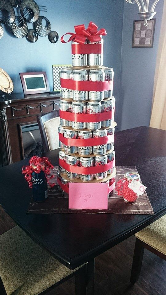 Beer cake gift idea. DIY boyfriend gifts.