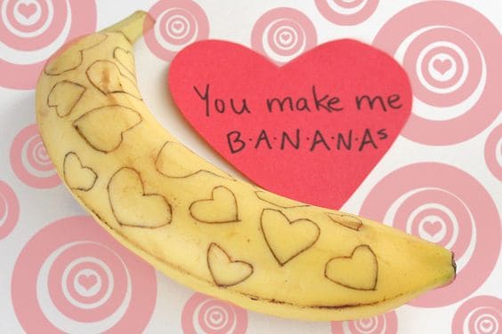 Easy DIY Valentine's Day Banana Pun/ DIY boyfriend gifts