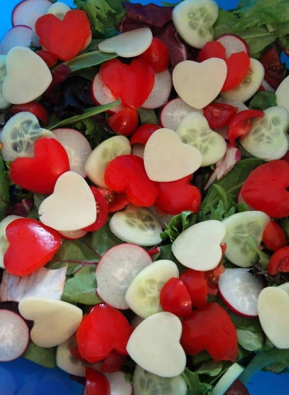 Heart shaped salad idea. DIY boyfriend gifts.