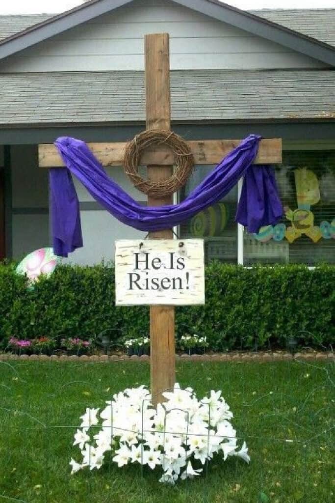 Wood Crucifix lawn Easter Decoration