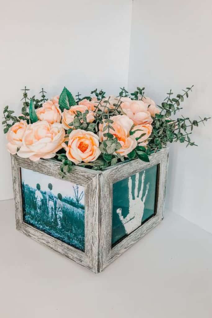 EASY DIY DOLLAR STORE MOTHERS DAY GIFT OF A VASE PLANTER MADE OUT OF FRAMED PHOTOS