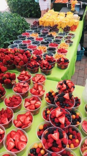 Best Foods to serve at your Graduation Party - Fruit Bar