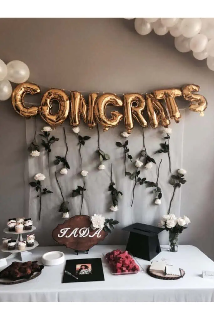 Graduation Party Decoration Ideas for Table Girls