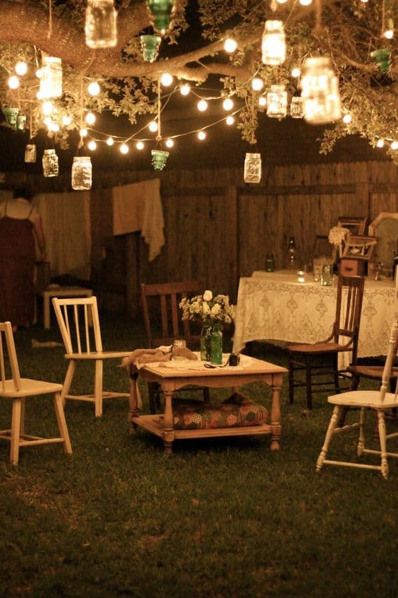 Graduation Party Ideas for outdoor seating