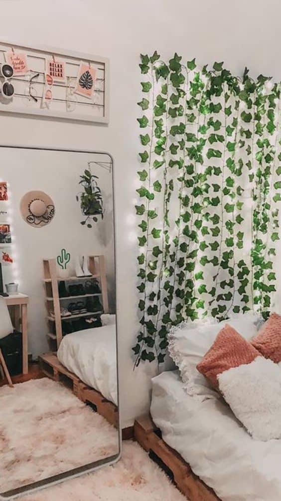 Best Cute Dorm Room Boho ideas for Teen and College Student bedrooms using vines and lights
