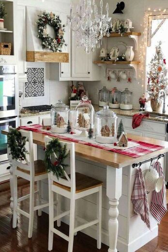 Farmhouse Kitchen Christmas Decor ideas