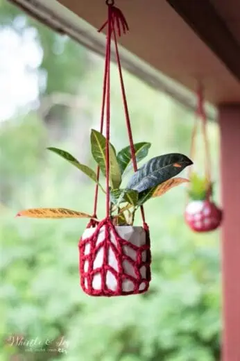 Easy Last Minute Boho Hanging Plant Holder Free Crochet Pattern