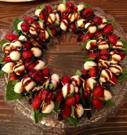 Christmas Appetizer Wreath Finger Food for a Party or Holiday