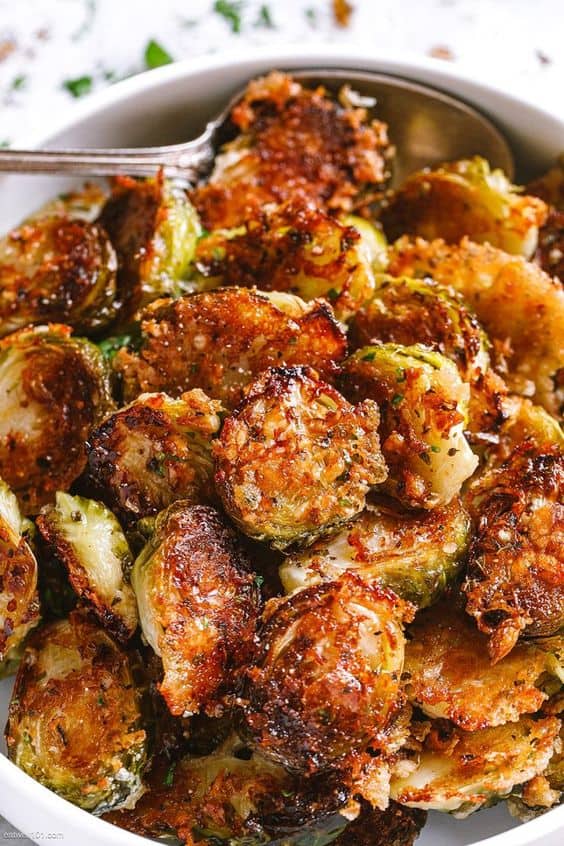 Easy Garlic Parmesan Brussel Sprouts