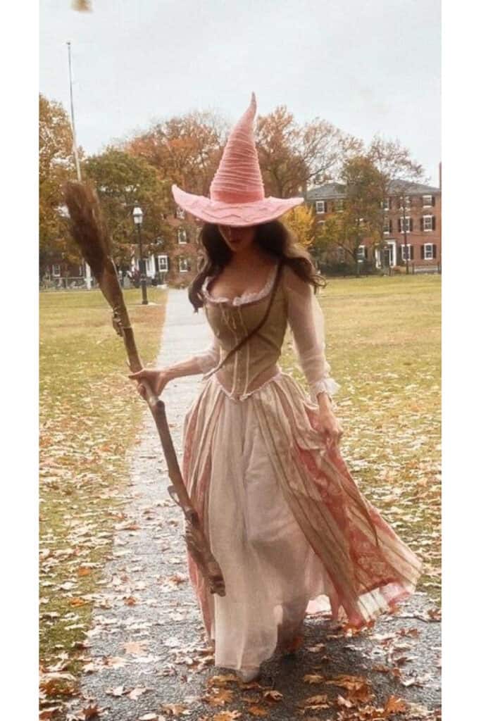 Halloween Costume Ideas Pretty Witch