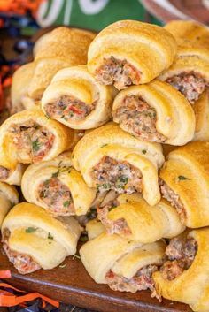 Easy DIY 4 Ingredient Holiday Appetizer Sausage and Cream Cheese Crescents Recipe 