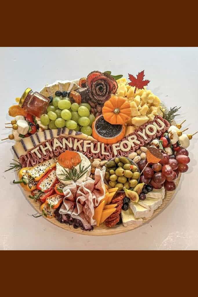 Easy Thanksgiving Appetizer Charcuterie Board for the Table