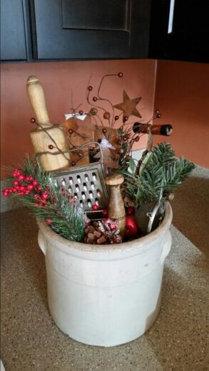 Easy Kitchen Christmas decor idea