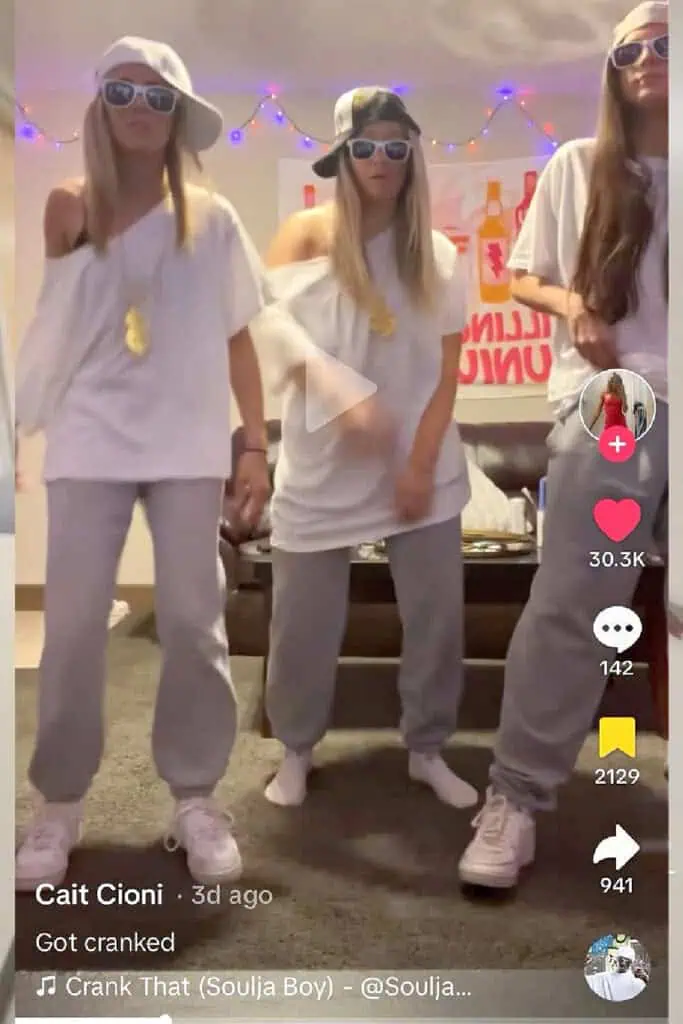 Easy Cheap DIY Soulja Boy Halloween Costumes for teens, women, College, Groups, Trio
