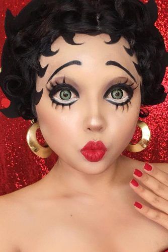 Betty Boop Halloween Costume and Make up