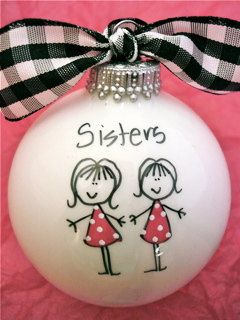 Easy DIY Christmas Ornaments kids can make. Adorable keepsake crafts that make great DIY gift ideas for sister, Mom, Grandma, Grandpa, or your bestie.