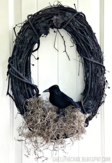 DIY Crow Wreath Outdoor decor