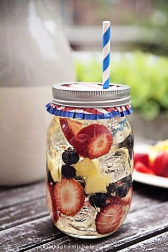 4th of July Mason Jar Cocktail Table decor idea