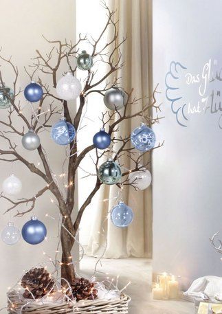 How to make: Easy DIY Christmas Decorations using fallen branches and ornaments. Perfect Christmas or winter decoration, craft, or wedding centerpiece. Great Budget decor ideas for the home. #Christmas #Wedding #MantleDecorIdea