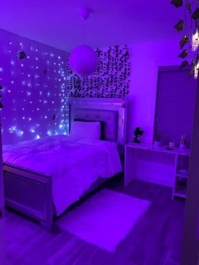 Lighting decor for dorm room or teen bedroom