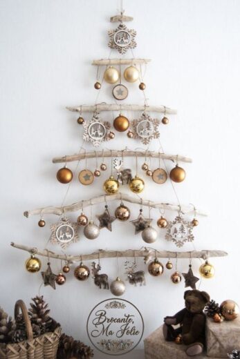 Driftwood Christmas tree