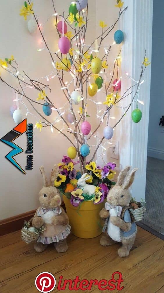 Easy DIY Easter Tree craft idea for kids. The Best Easy DIY Easter Decoration Ideas for indoors and outdoors.