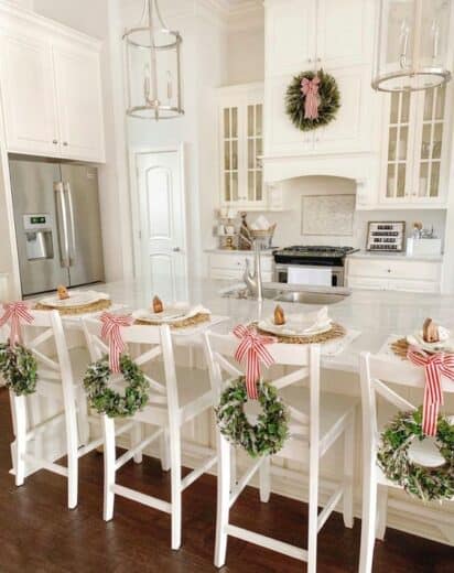 Farmhouse Glam Kitch Christmas Decor