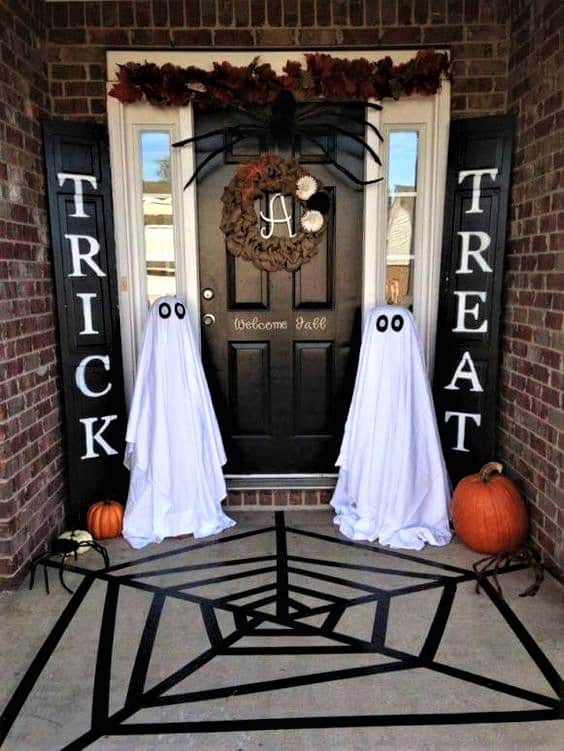 Ghost decorated Front Porch for Halloween