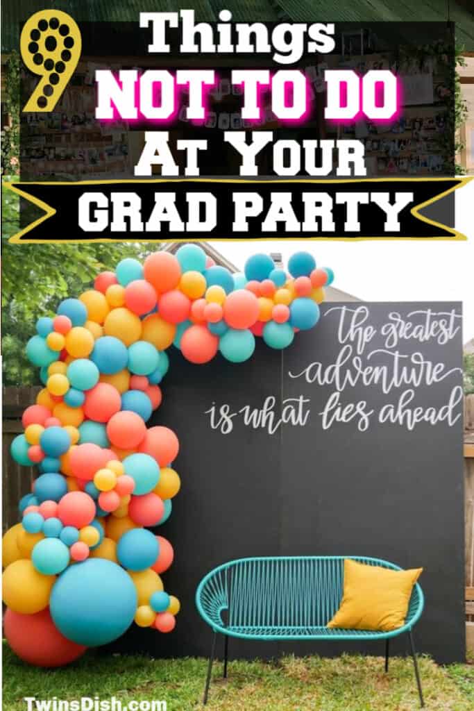 Graduation party ideas for highschool, boys and girls. Tips and DIY for food, snacks, decorations, pictures, and cap decorations on a budget.