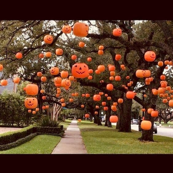 Halloween Tree Decoration