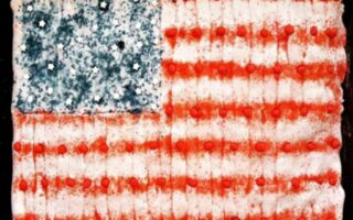 Easy DIY 4th of July party ideas. Dessert decorating hack.