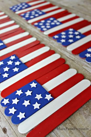 Easy DIY popsicle stick flag craft. 4th of July party ideas.