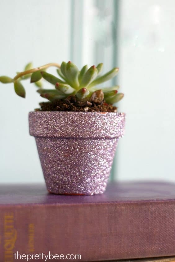 Easy DIY Glitter mini Flower Pot Mothers Day crafts kids can make. A great elegant gift idea you an do for Mom's, GrandMother, or Grauntie, on a budget.