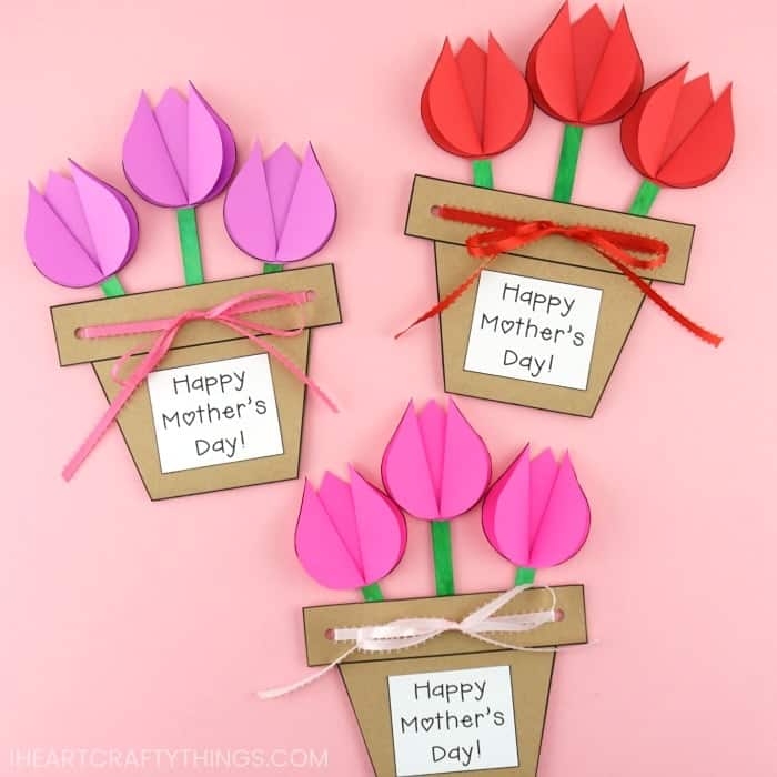 Easy DIY Tulip Plant Card. Great DIY Mother's Day craft gift kids can make on a budget