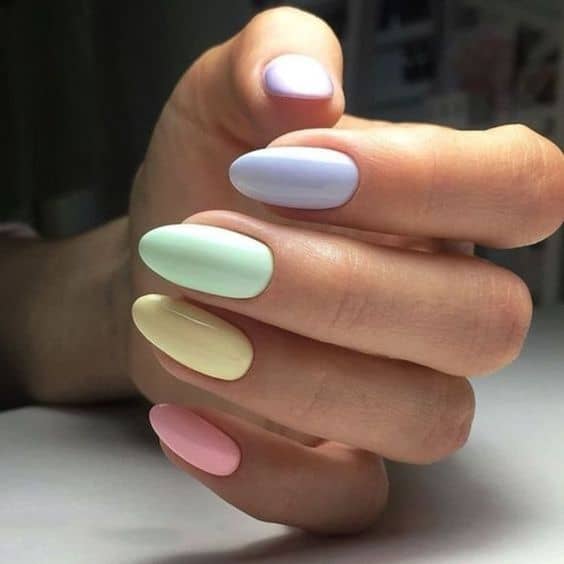 Easy Pastel Nail Design Idea for Easter, Spring, and Summer nails. So cute.