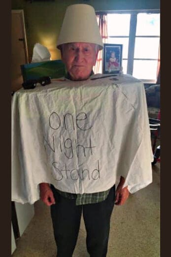 Easy DIY Last Minute Witty Halloween Costumes for old men