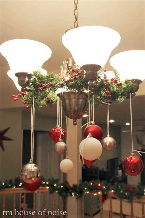 15 Easy DIY Ways To Decorate Your Home For Christmas - Twins Dish