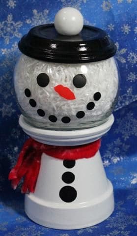 How to make: Easy DIY Snowman Candy Jar Christmas Decorations using claypots and saucers. Perfect Christmas or winter decoration, gift, and craft. Great Budget decor ideas for the home. #Christmas #DIYGift #Craft