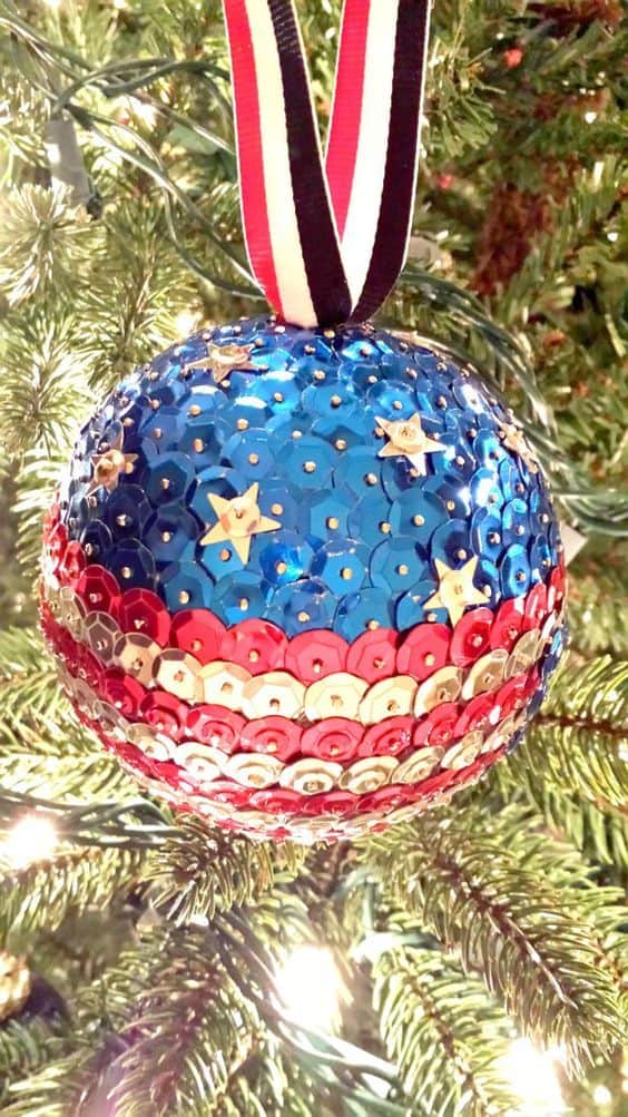 Easy DIY Patriotic Push Pin Christmas Ornament craft, and gift idea. Great for kids, teens, friends, teachers, and parties.