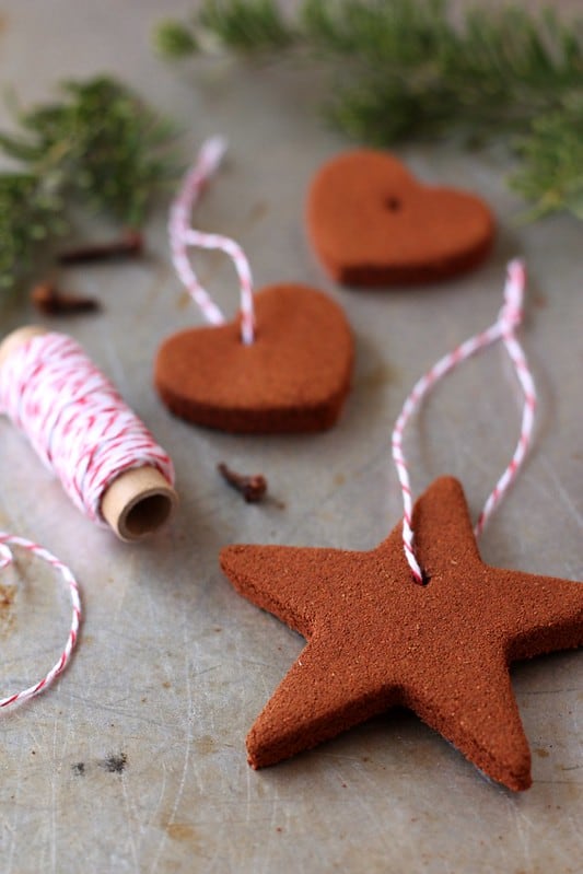 Easy DIY scented cinnamon Christmas ornaments that look store bought. Great, simple, craft gift for kids, teachers, neighbors, and friends.