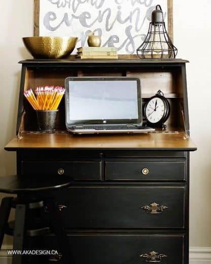 The best nightstand for your College dorm. Dorm room ideas. #College #Collegedorm #Dormroom #organization 